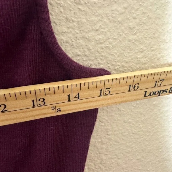 Free People Women Plum Purple Ribbed Notched V-Neck Tank Top Size M OB702137 - Picture 5 of 7